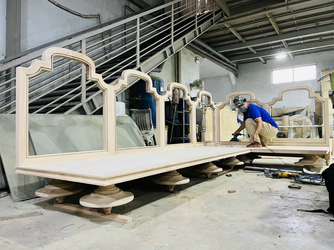 NỘI THẤT TRẦN LÊ GIA -  Thợ Sản Xuất